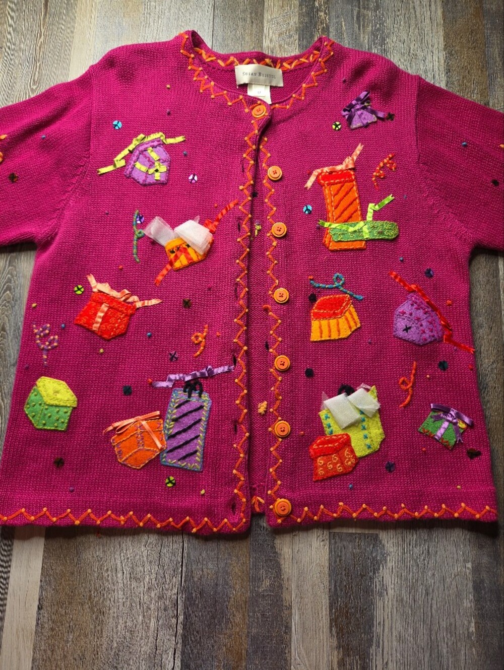 Susan Bristol Vintage Cardigan Sweater Medium Magenta Gift Bag Birthday Theme